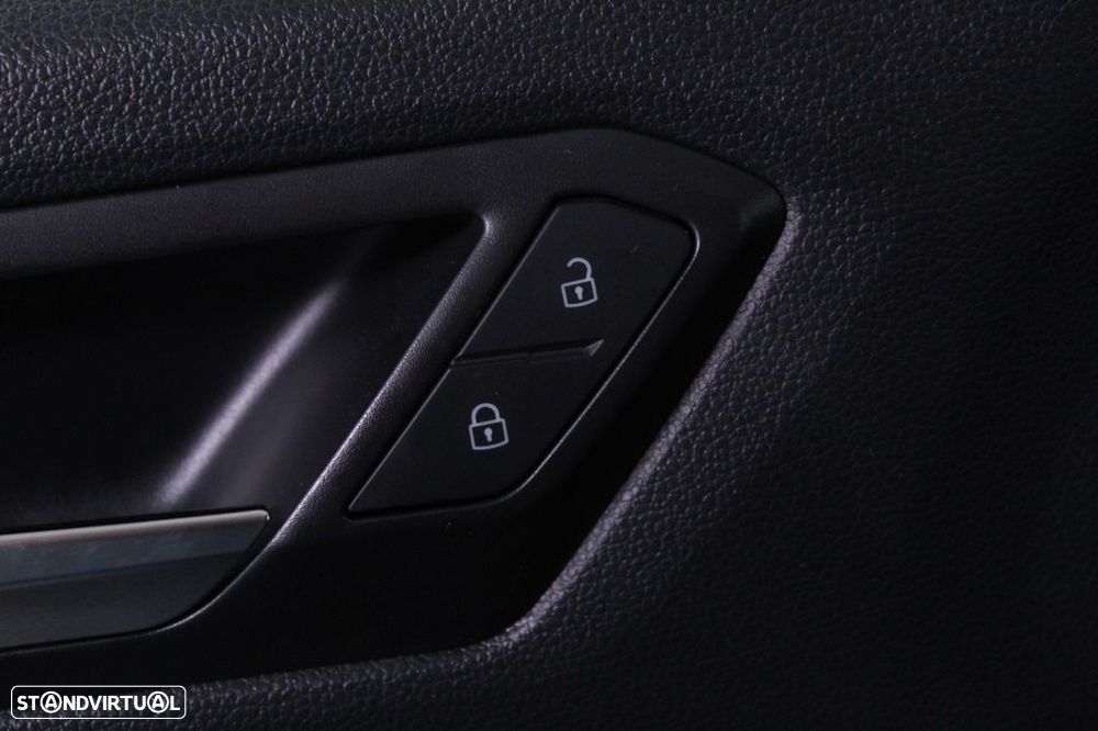 VW T-Roc 1.0 TSI Style - 21