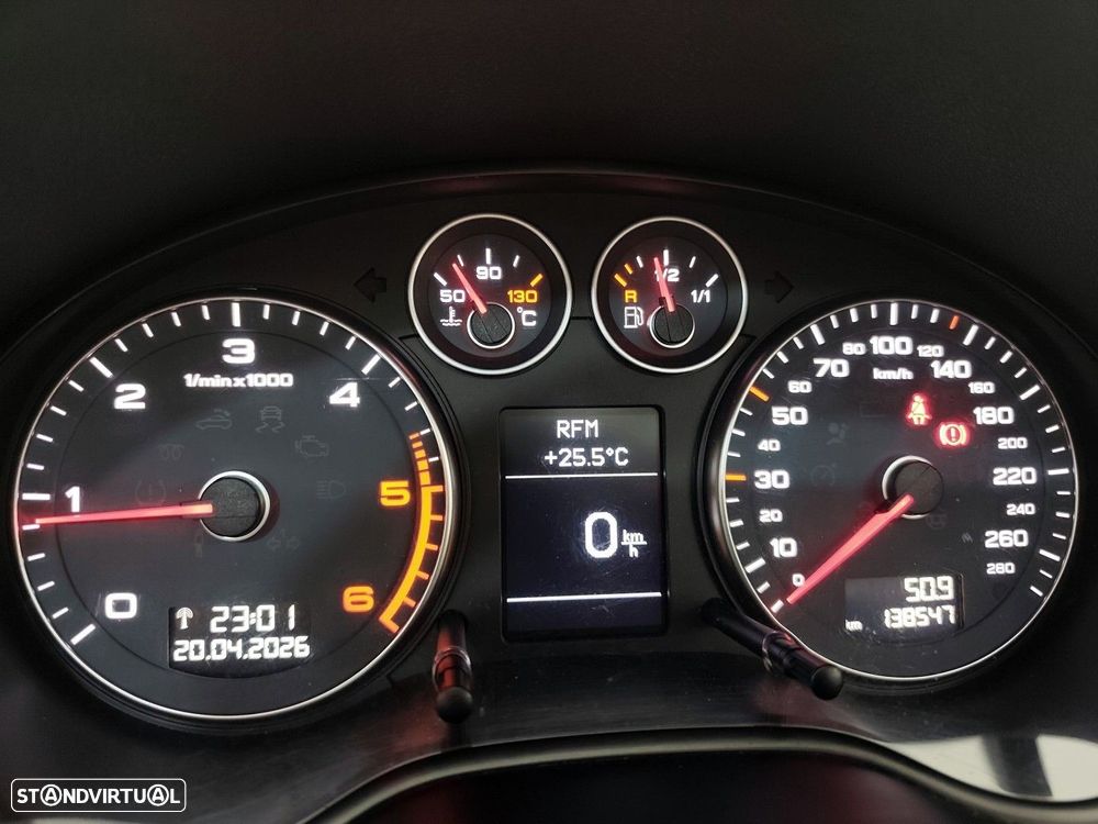 Audi A3 Cabrio 2.0 TDi S-line - 19