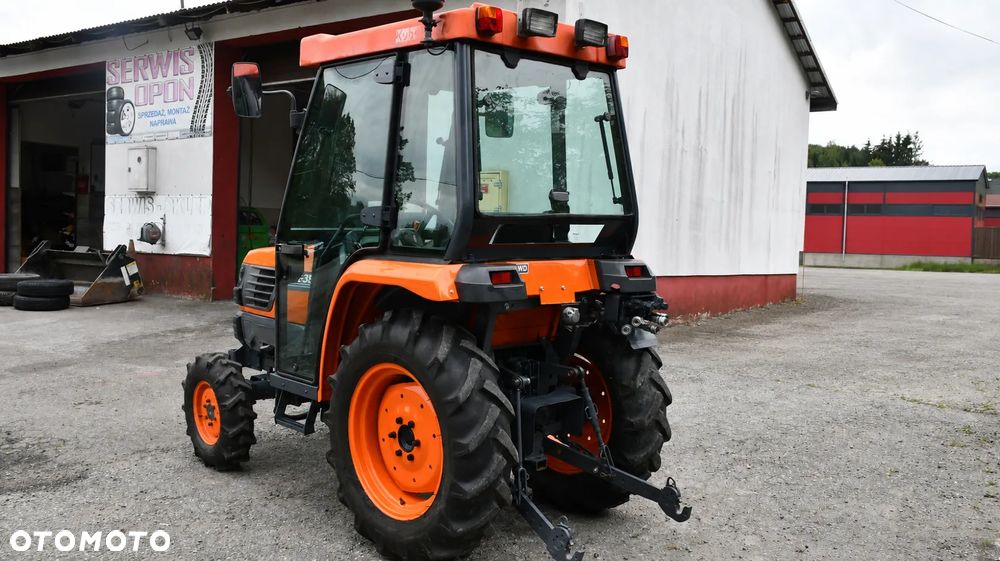 Kubota ST35 - 13