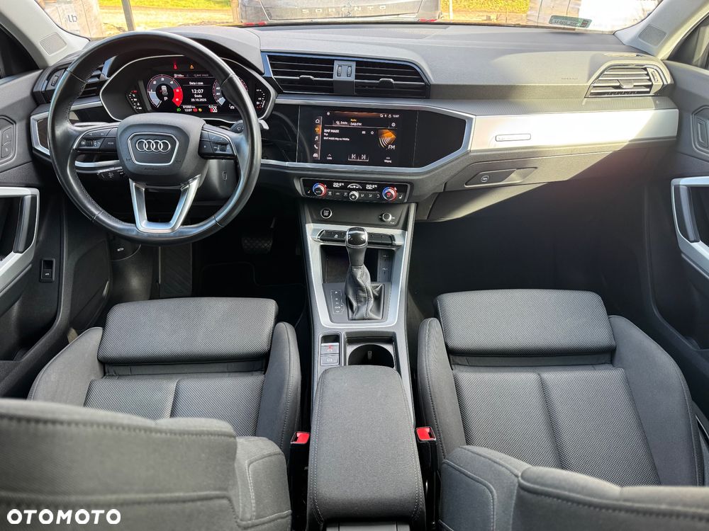 Audi Q3 40 TDI Quattro S Line S tronic - 18