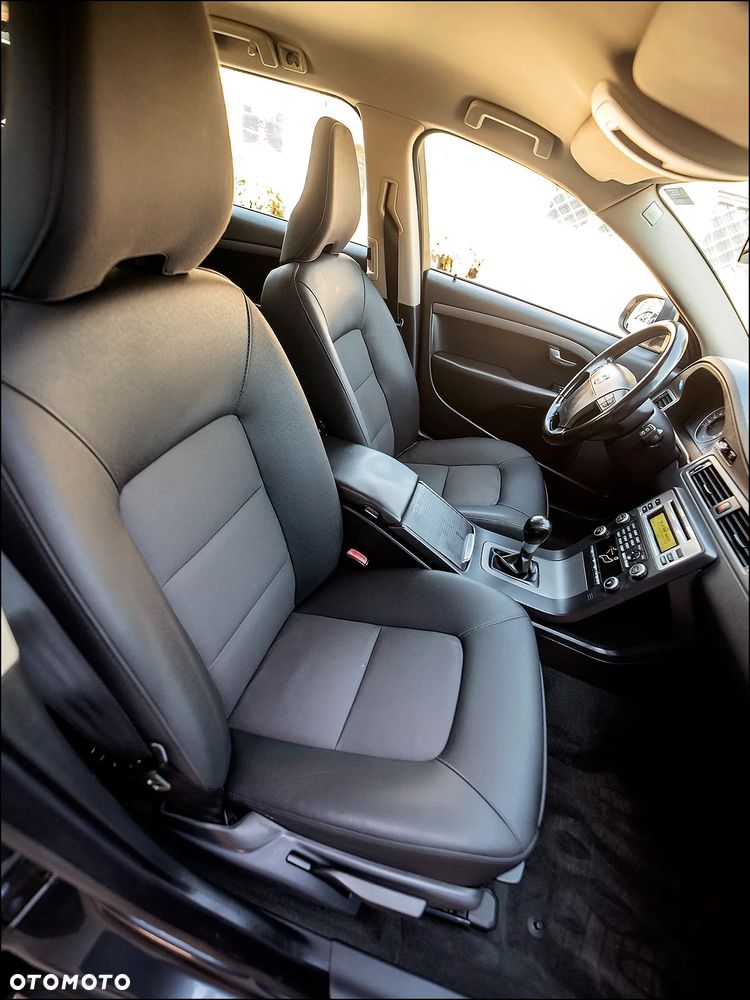 Volvo V70 - 32