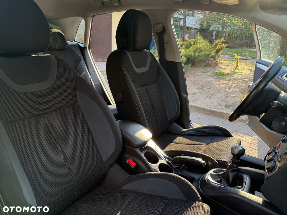 Citroën C4 1.6 HDi Seduction - 14