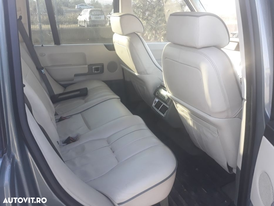 Dezmembrez Range Rover Vogue 3.0d fabr 2003 - 5