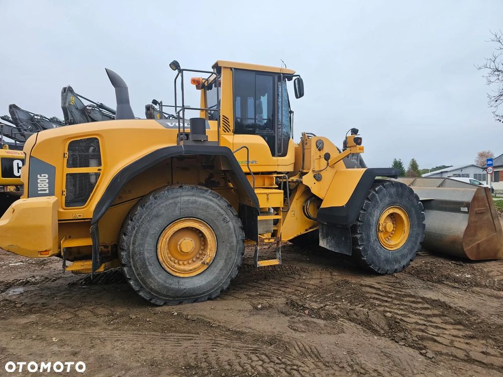 Volvo L180G - 13