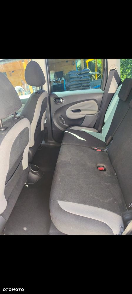 Citroën C3 Picasso 1.6 HDi Exclusive - 8
