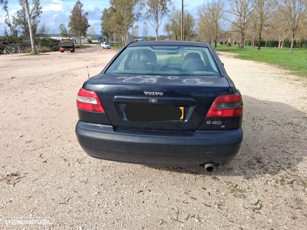 Volvo S40 1.6 - 4