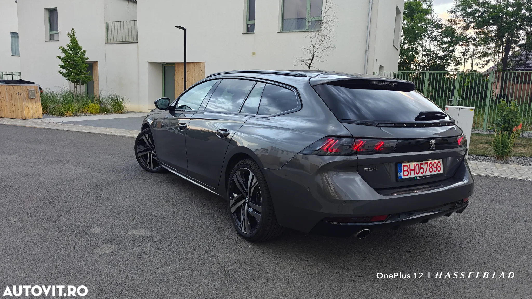 Peugeot 508 SW PureTech 225 EAT8 GT Pack - 4
