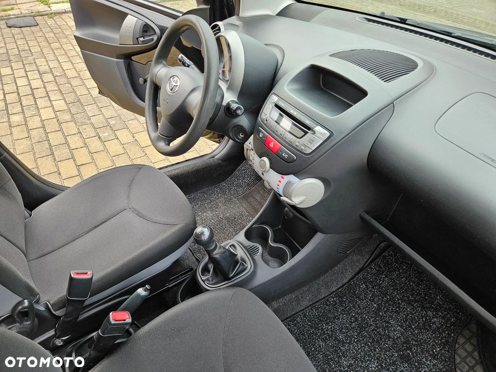 Toyota Aygo 1.0 VVT-i - 27