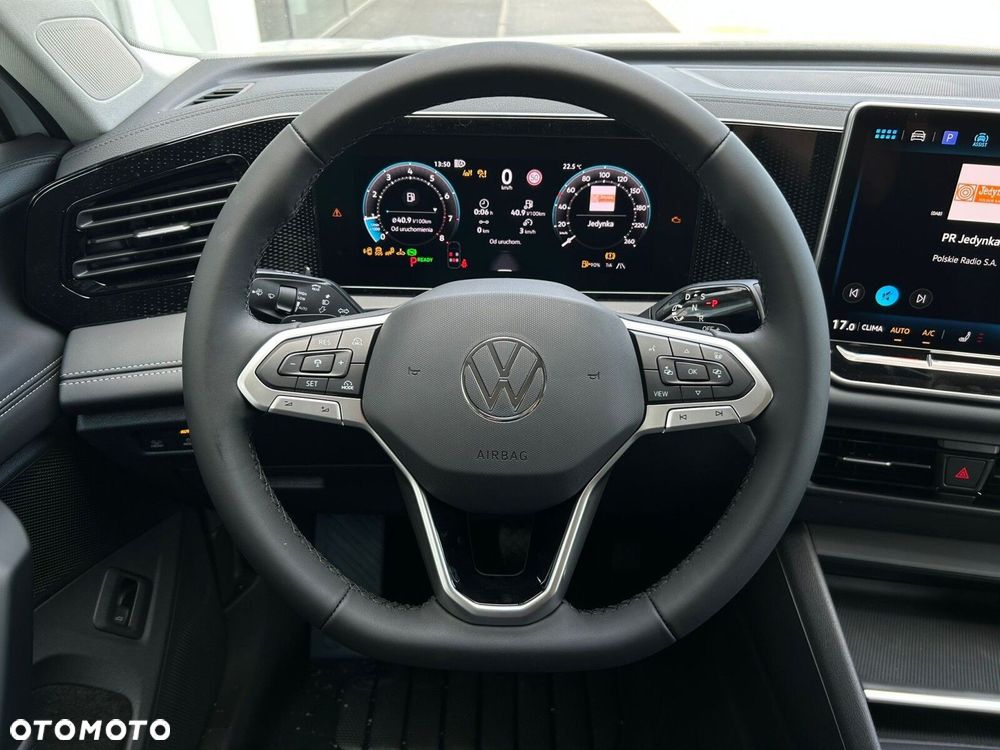 Volkswagen Tiguan - 14