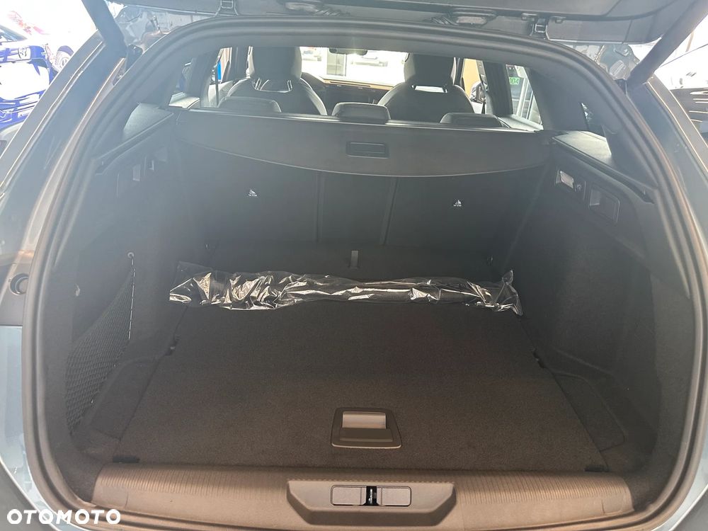 Peugeot 308 1.5 BlueHDi GT S&S EAT8 - 19