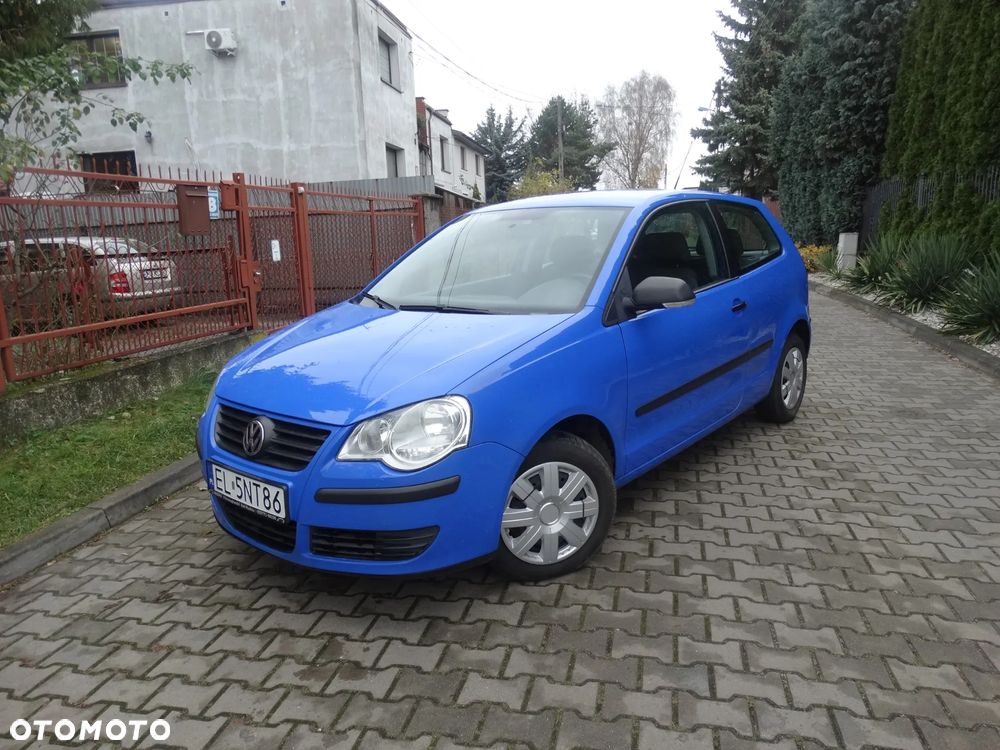 Volkswagen Polo 1.4 16V Comfortline - 1