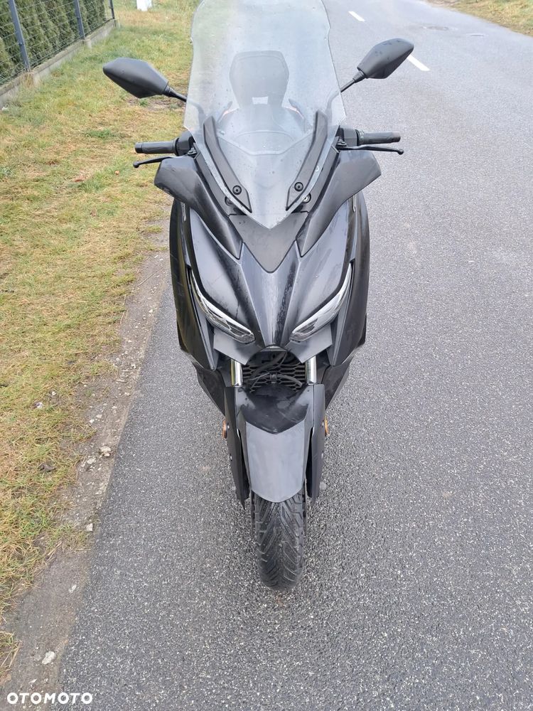 Yamaha X-max - 9