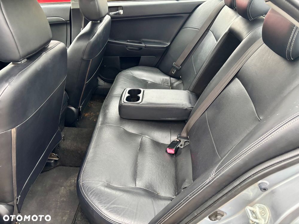 Mitsubishi Lancer 2.0 DID Instyle NAVI - 9