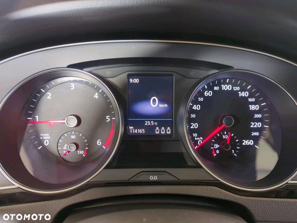 Volkswagen Passat Variant 2.0 TDI EVO Elegance - 10