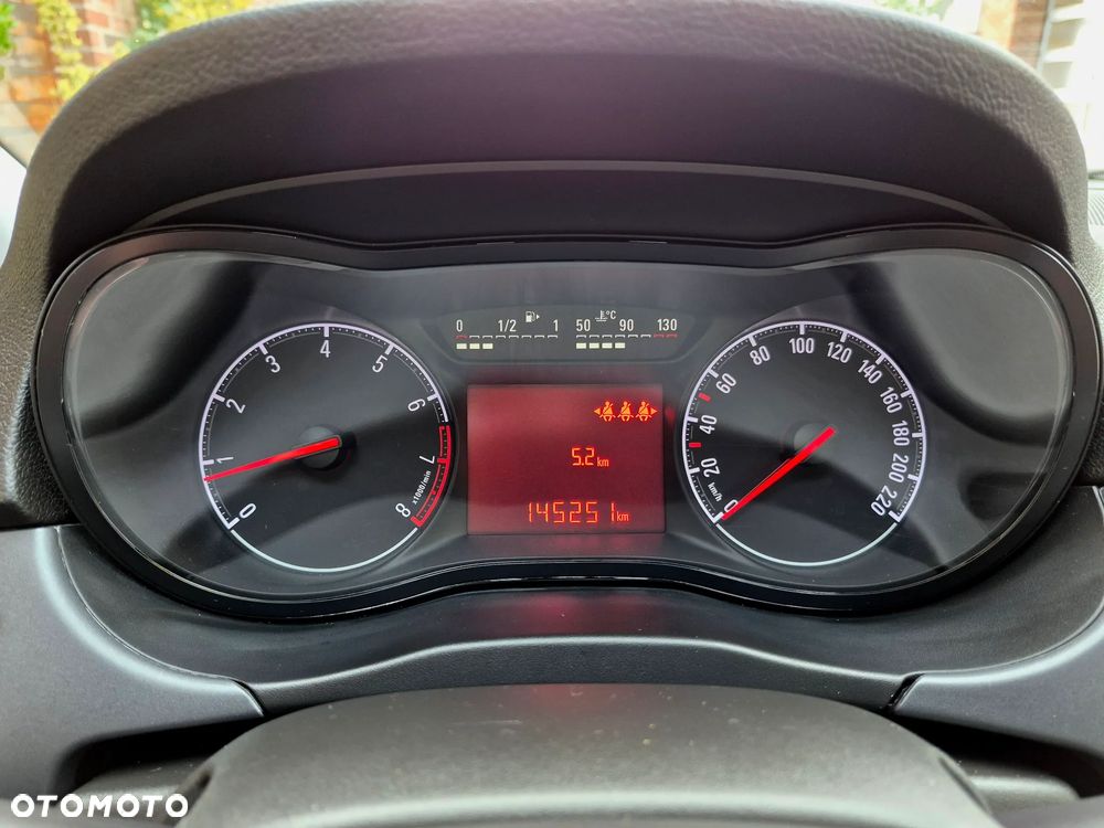 Opel Corsa - 27