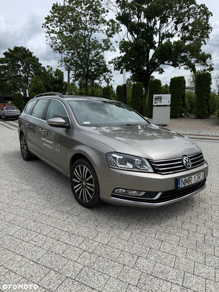 Volkswagen Passat 2.0 TDI Comfortline - 6