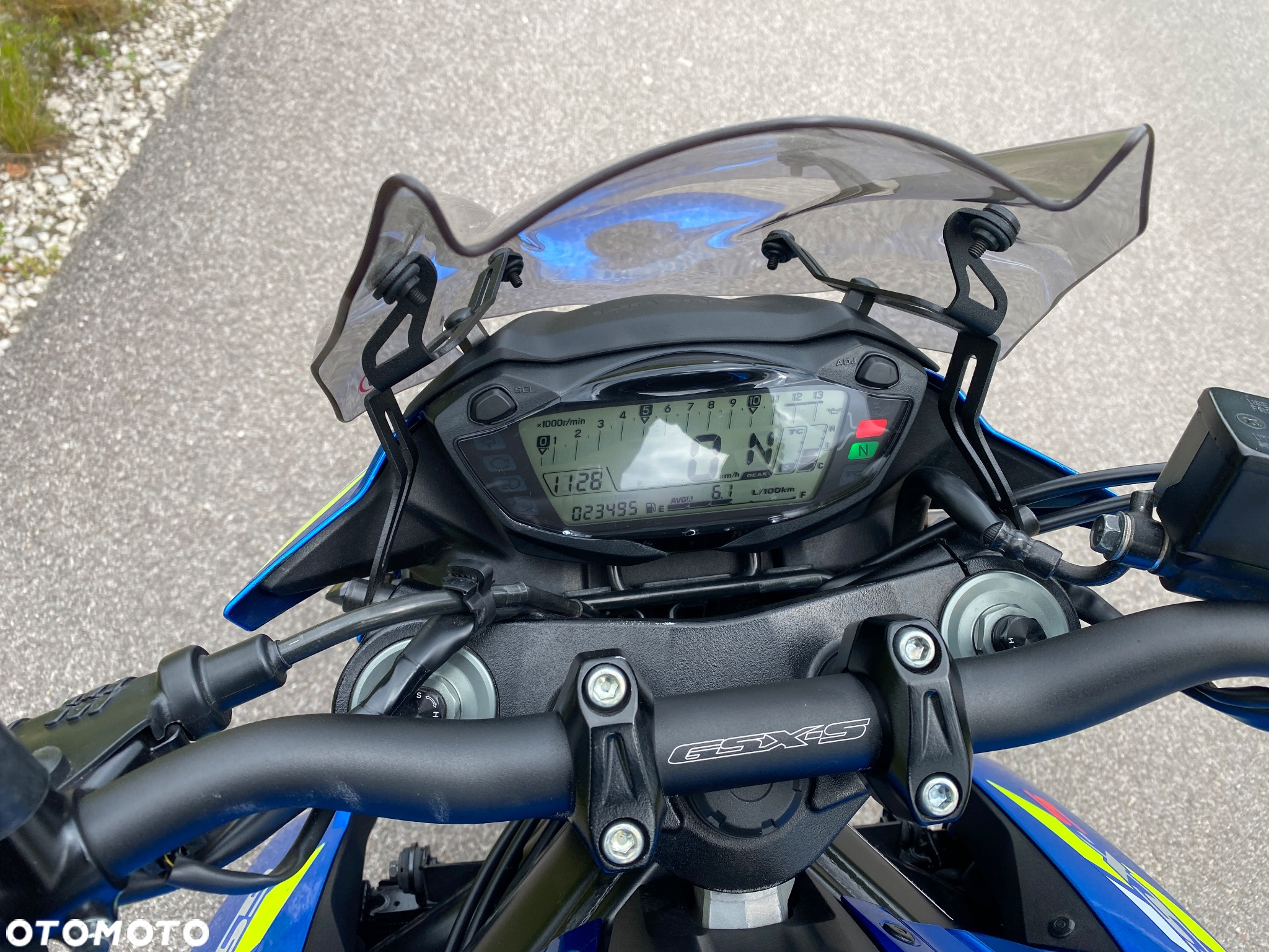Suzuki GSX - 8