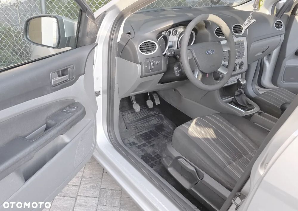 Ford Focus - 11