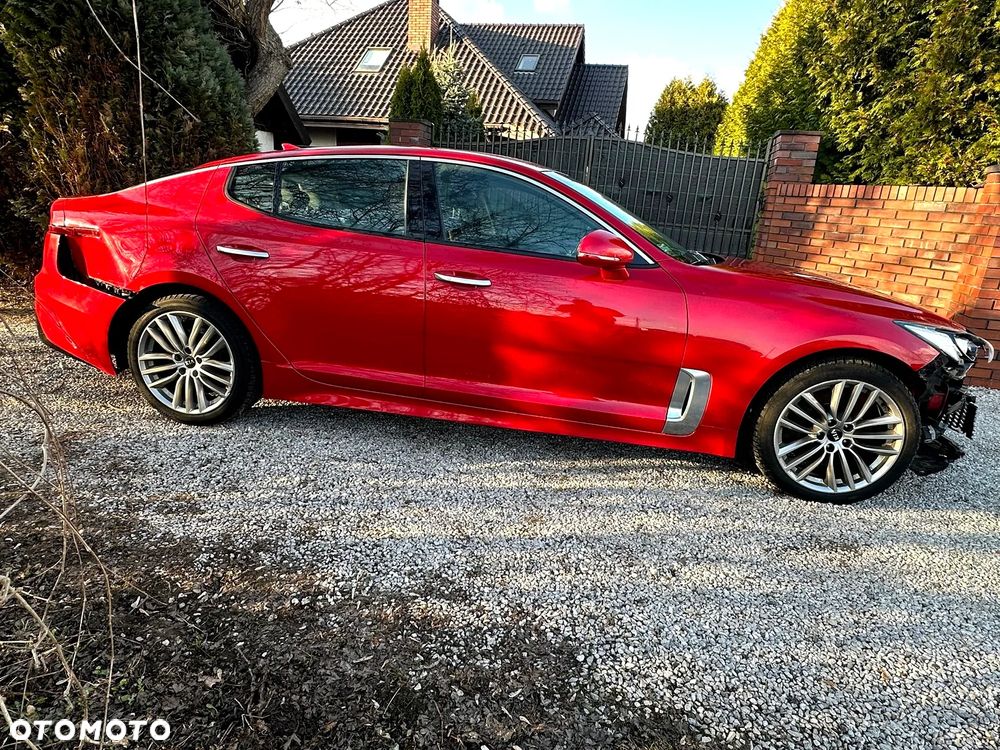 Kia Stinger 2.0 T-GDI GT Line - 4