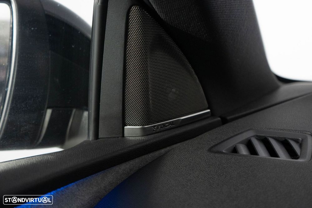 Peugeot 3008 1.6 Hybrid GT Pack e-EAT8 - 26