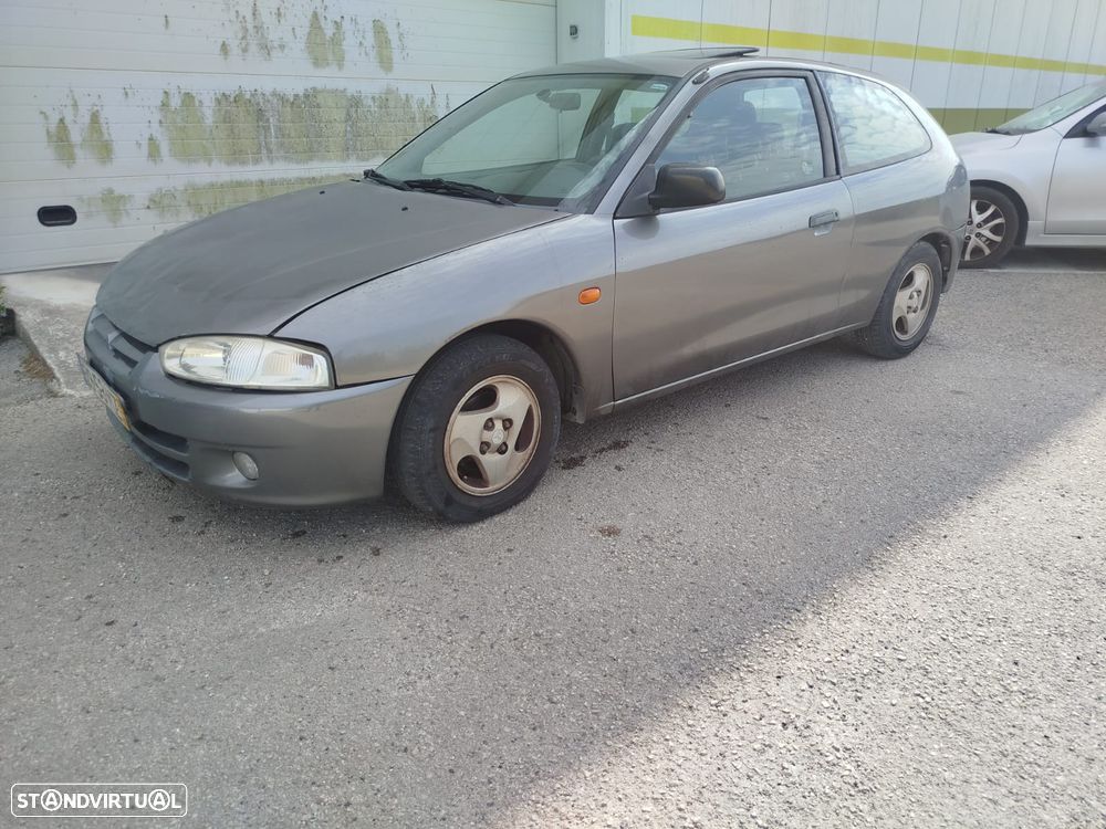 Mitsubishi Colt 1.3 GLX - 2