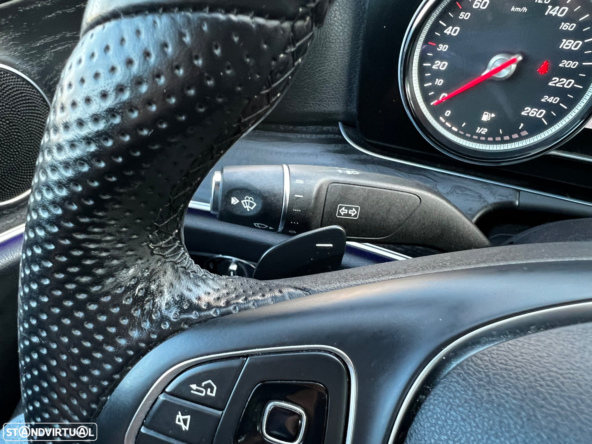 Mercedes-Benz E 220 d Avantgarde - 20