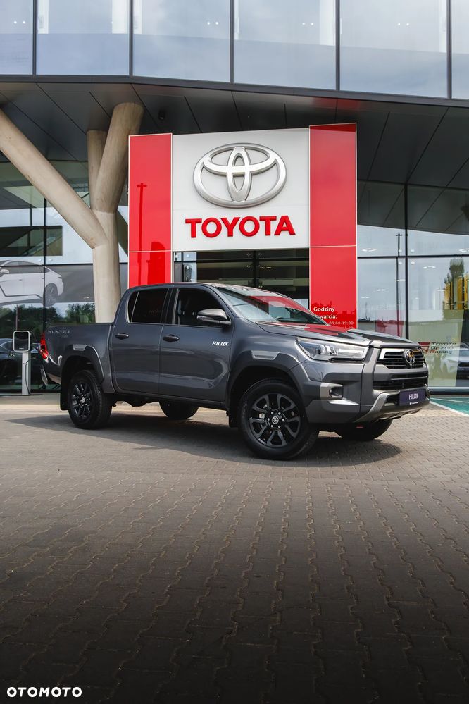 Toyota Hilux 2.8 D-4D Double Cab Invincible 4x4 - 1