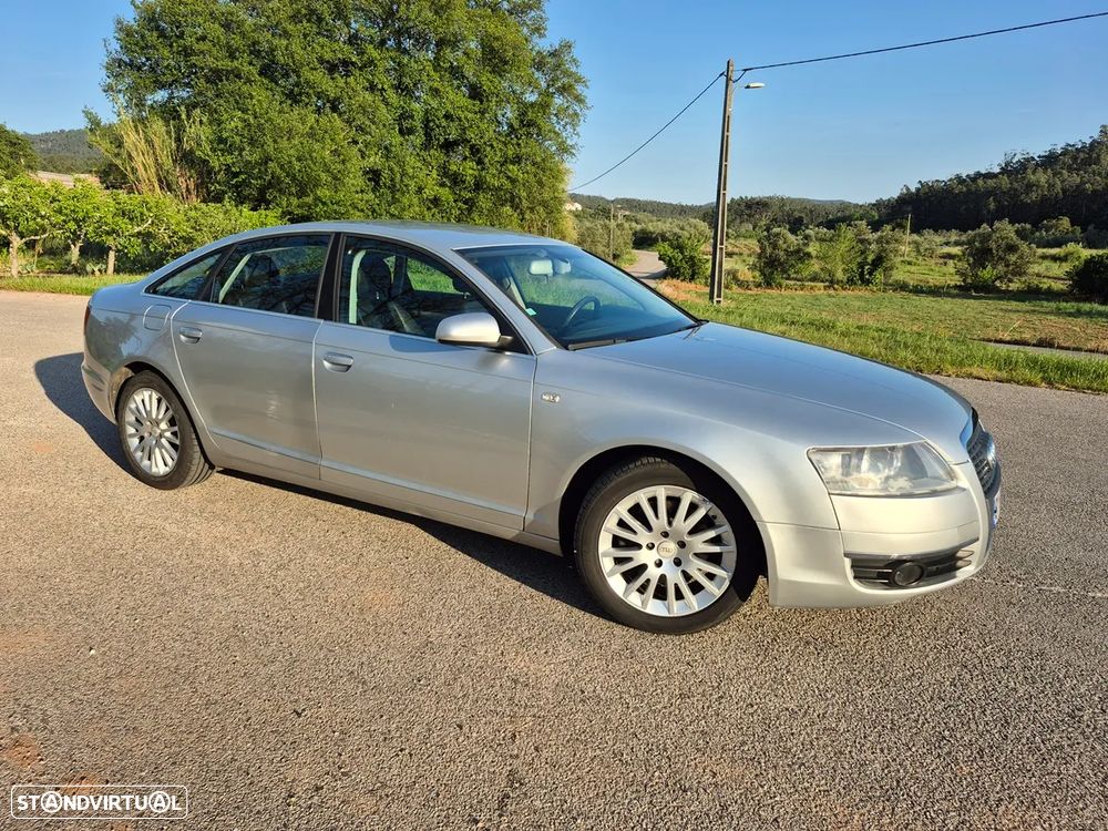 Audi A6 2.4 - 4