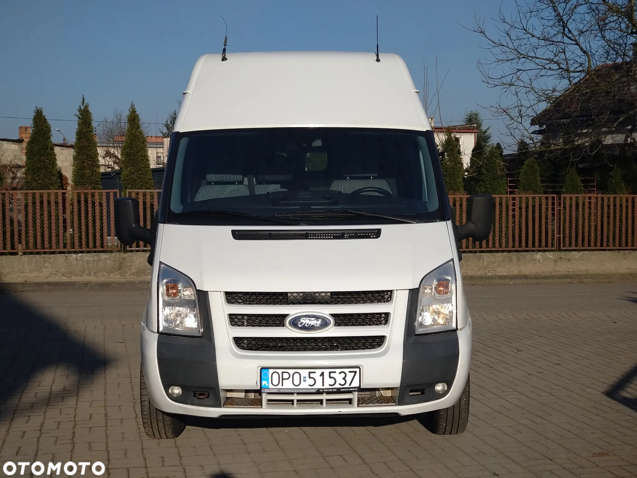 Ford Transit 350L - 2
