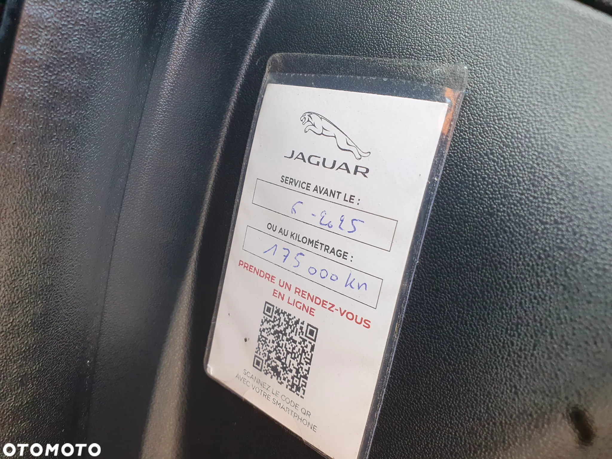 Jaguar E-Pace D150 AWD R-Dynamic HSE - 30