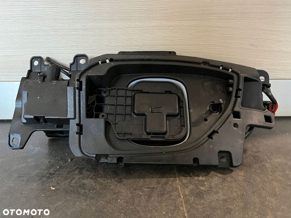 wtyczka gniazdo ładowarki hyundai kona ev - 3