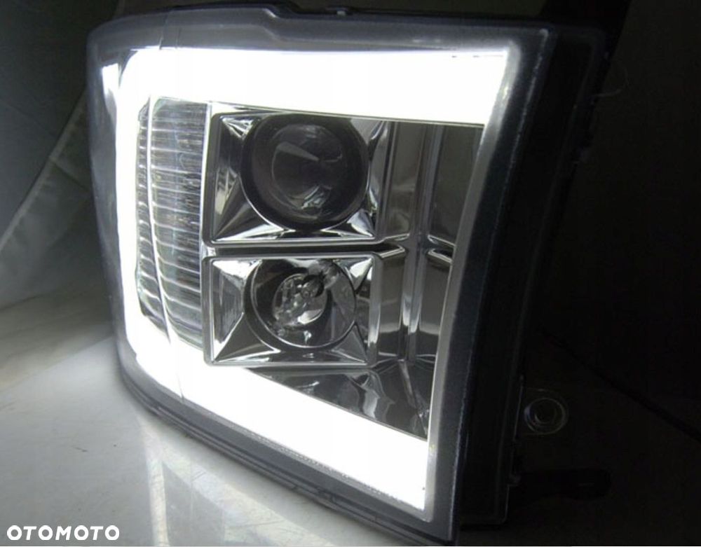 Reflektory Lampy kpl Day line light LED Tube Neon Tuning Dodge Ram 2008-19 - 2