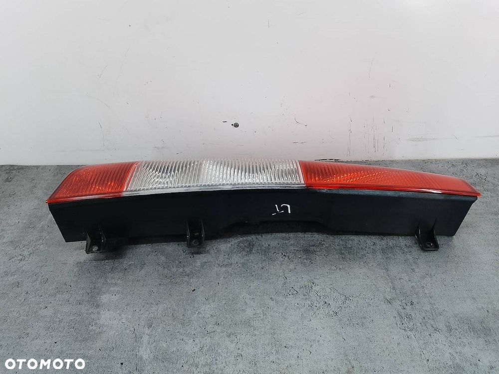 LAMPA TYLNA LEWA MERCEDES-BENZ VIANO 11-B686B - 5