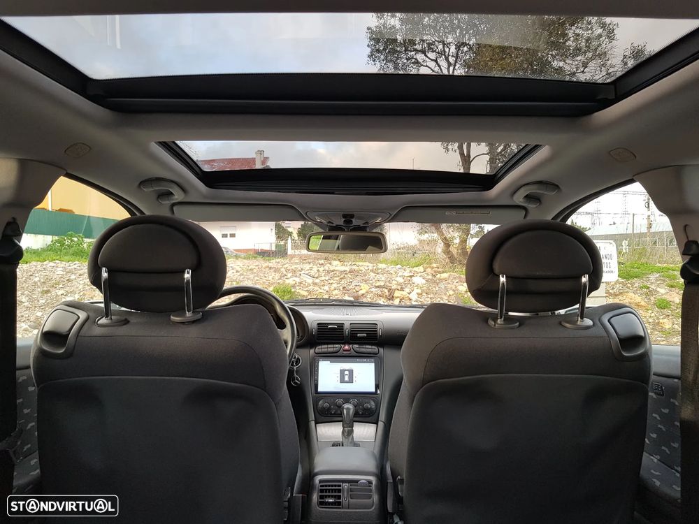 Mercedes-Benz C 220 - 37