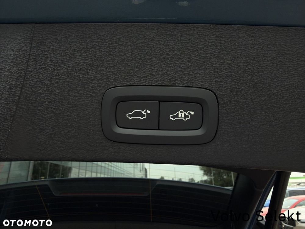 Volvo XC 40 - 28