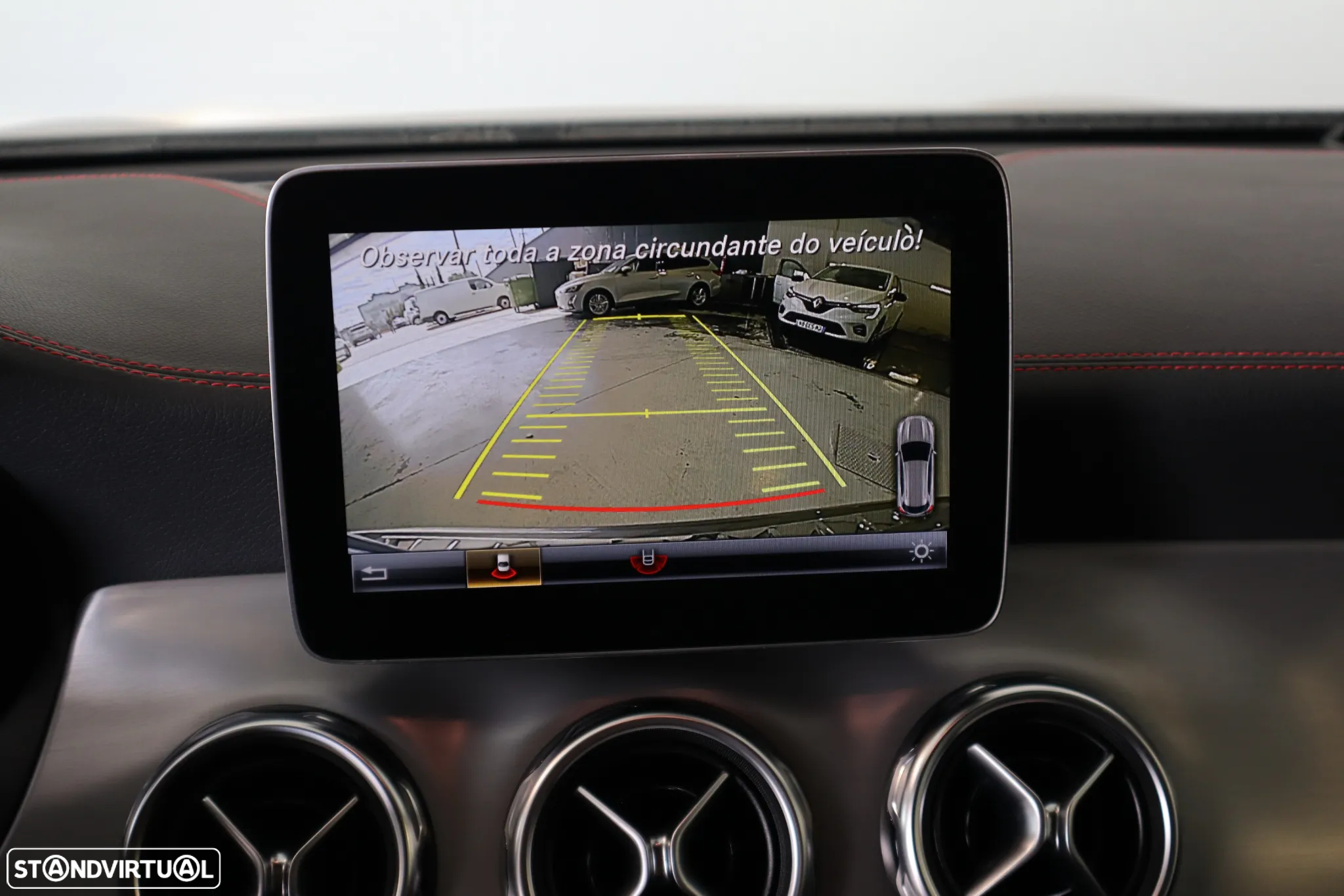 Mercedes-Benz GLA 220 CDi AMG Line - 13