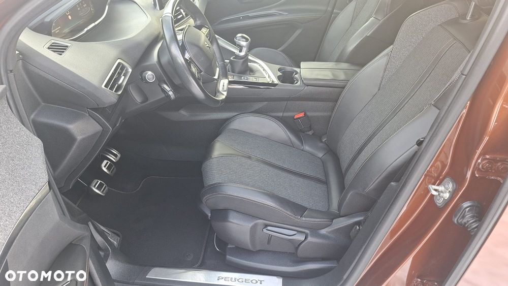 Peugeot 3008 - 20