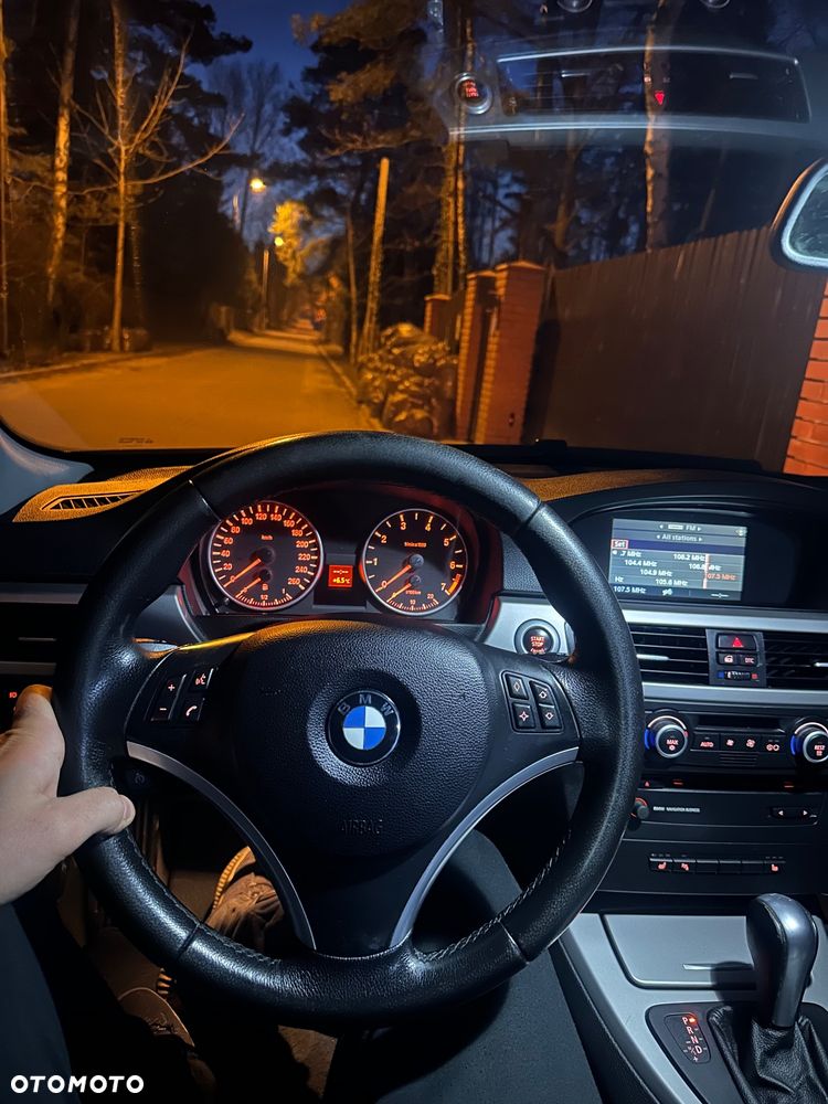BMW Seria 3 320i - 13