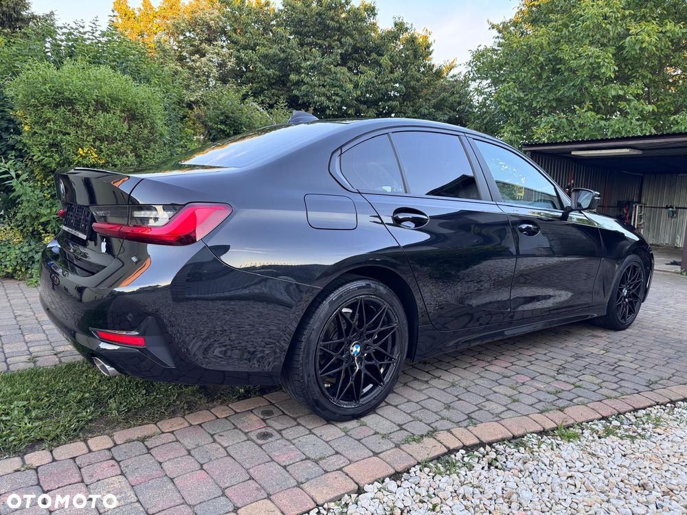 BMW Seria 3 318d Luxury Line - 3