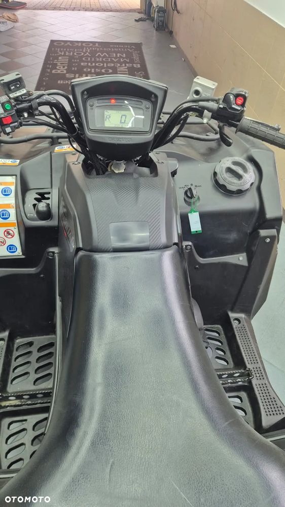 Suzuki Kingquad - 16