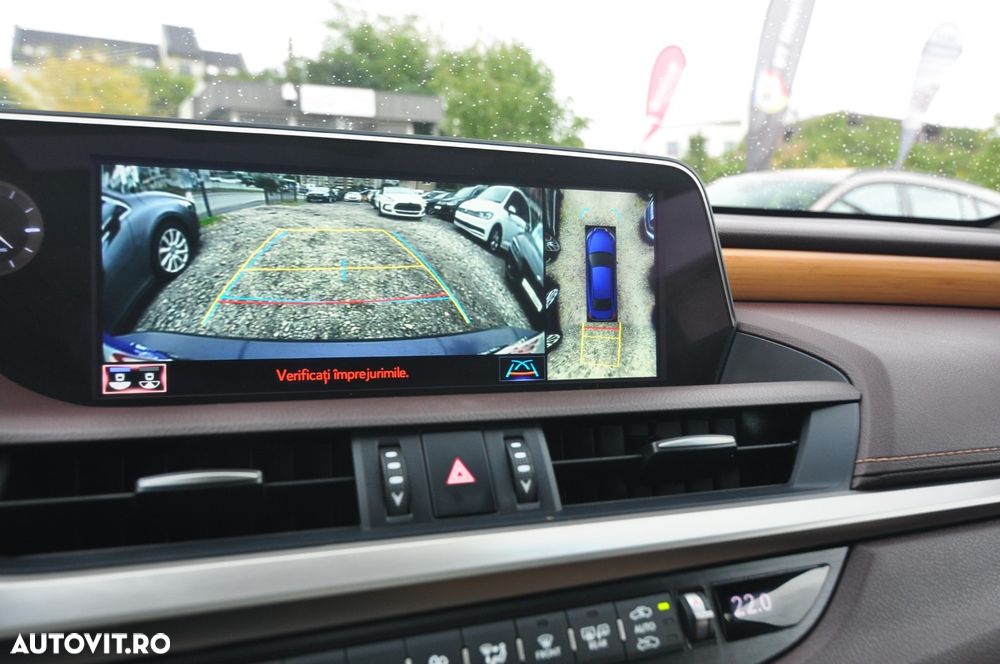 Lexus Seria ES 300h Luxury Line - 10