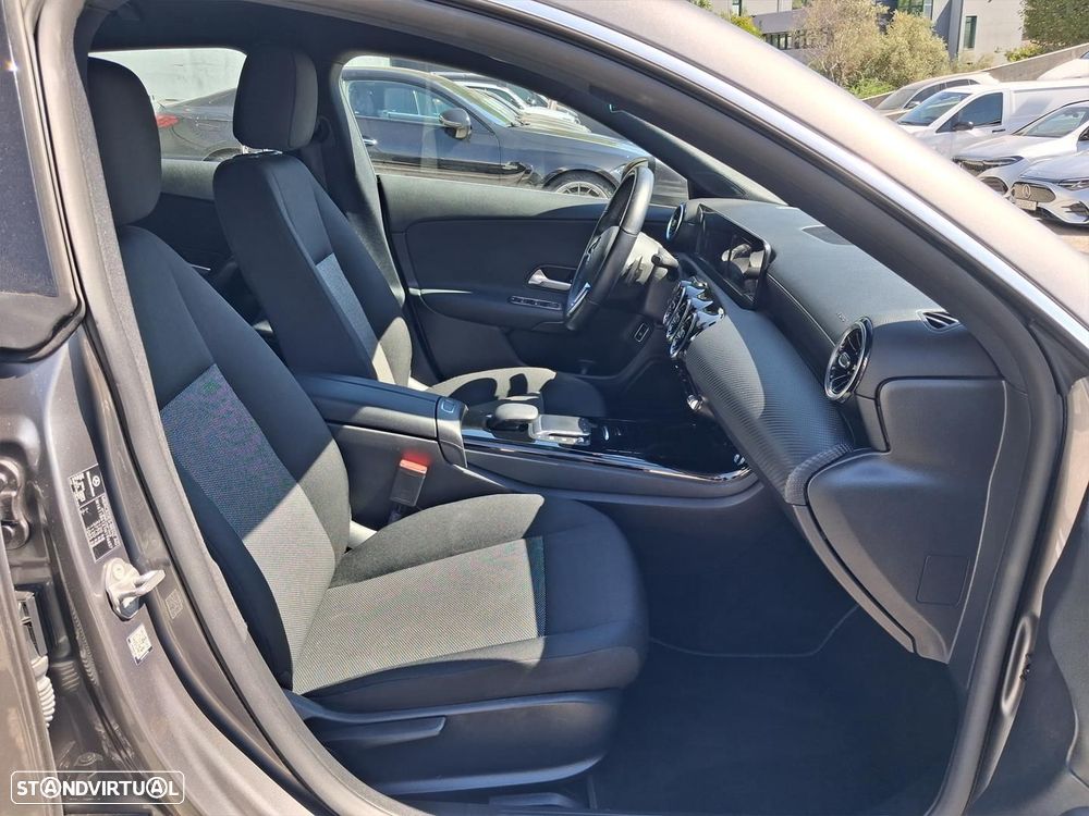 Mercedes-Benz CLA 200 d Shooting Brake Style Aut. - 13