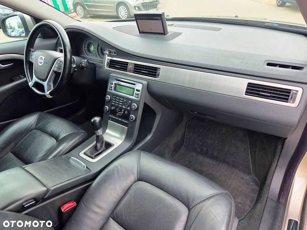 Volvo V70 2.0D Momentum - 33