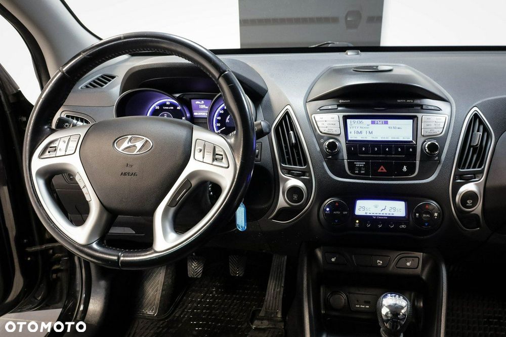 Hyundai ix35 - 12