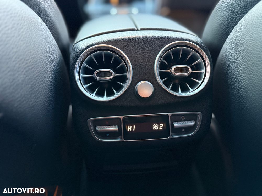 Mercedes-Benz C 250 BlueTec - 11