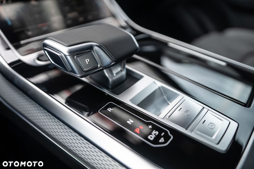 Audi Q8 60 TFSI e PHEV Quattro Tiptronic - 27