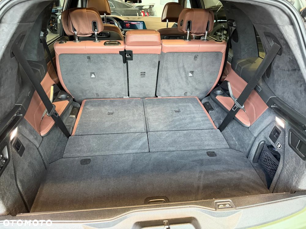 BMW X7 - 38