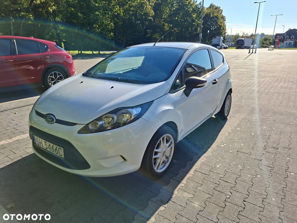 Ford Fiesta 1.25 Ambiente - 16