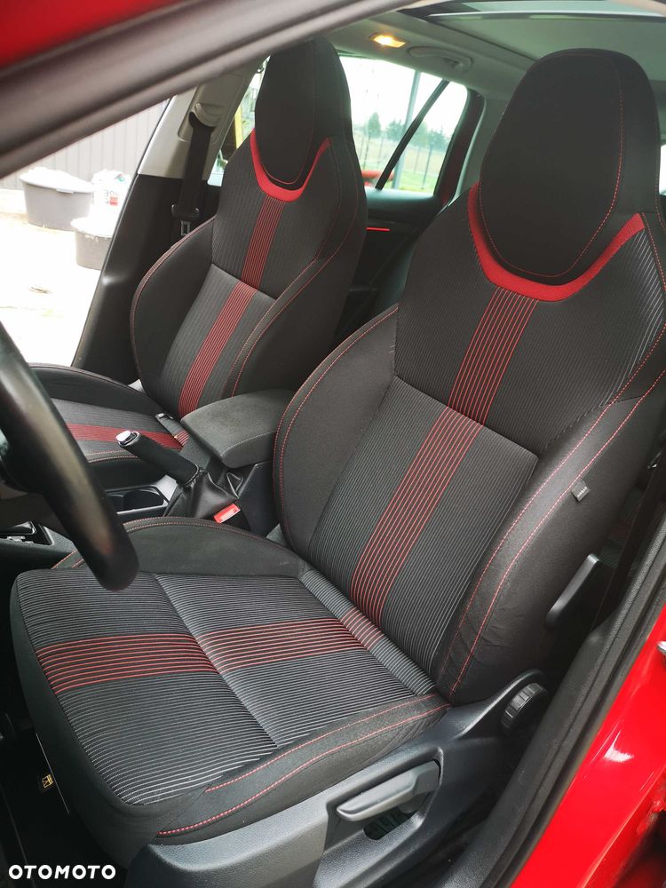 Skoda Octavia - 8