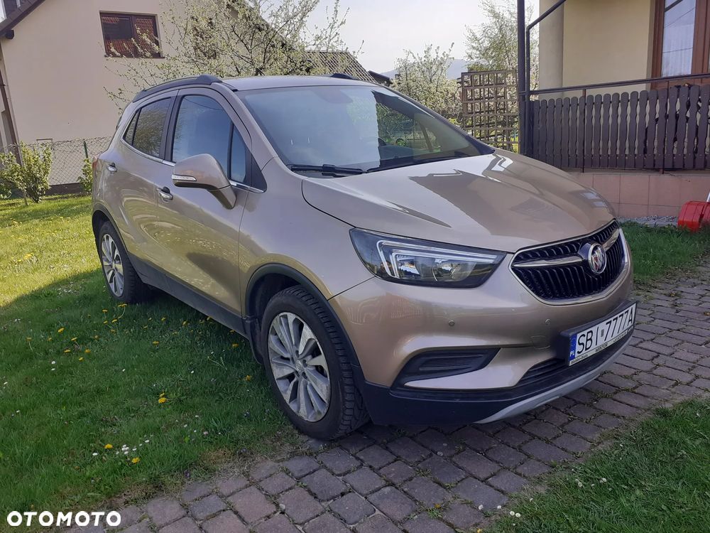 Buick Encore - 2